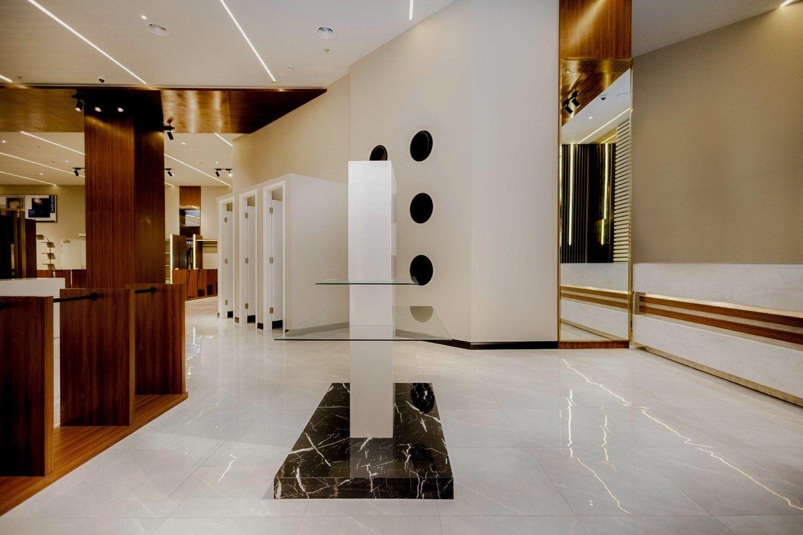 ISSMART, Sahara Centre, Sharjah — retail fit-out by Vocus Design & Build