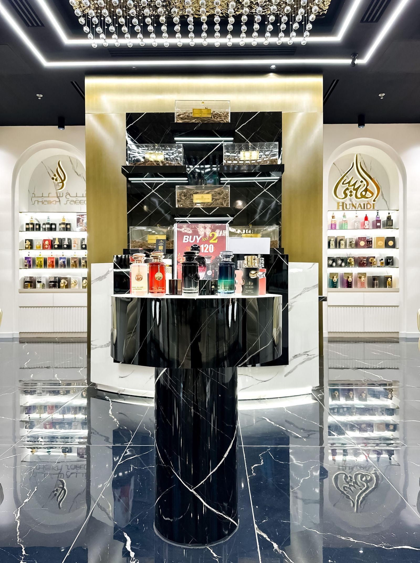 Al Hunaidi Perfumes, Deira City Centre, Dubai — retail fit-out by Vocus Design & Build (view 9)